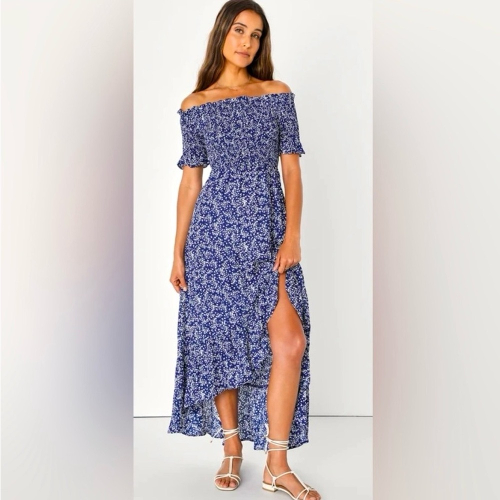 Lulus Navy & White Floral Dress